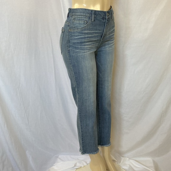 WIT & WISDOM Jeans Women’s Tummy Control Size 6 Crop Skinny Frayed Hem NWOT - Picture 2 of 10